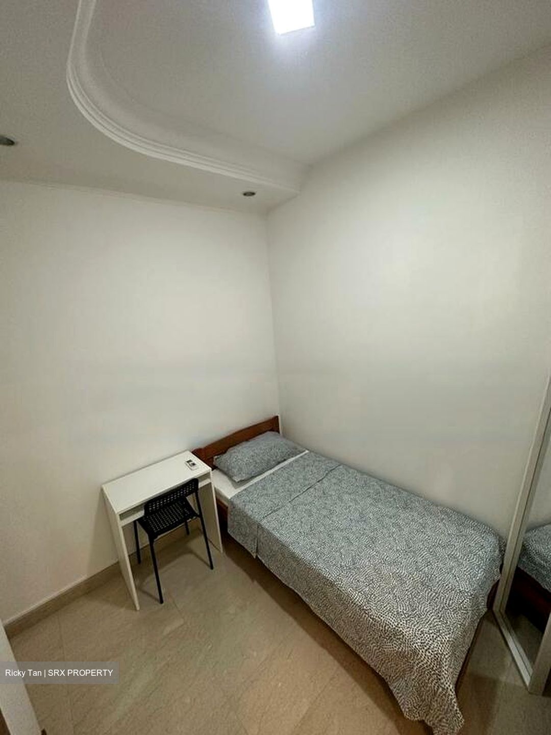 Hazel Park Condominium (D23), Condominium #459143751